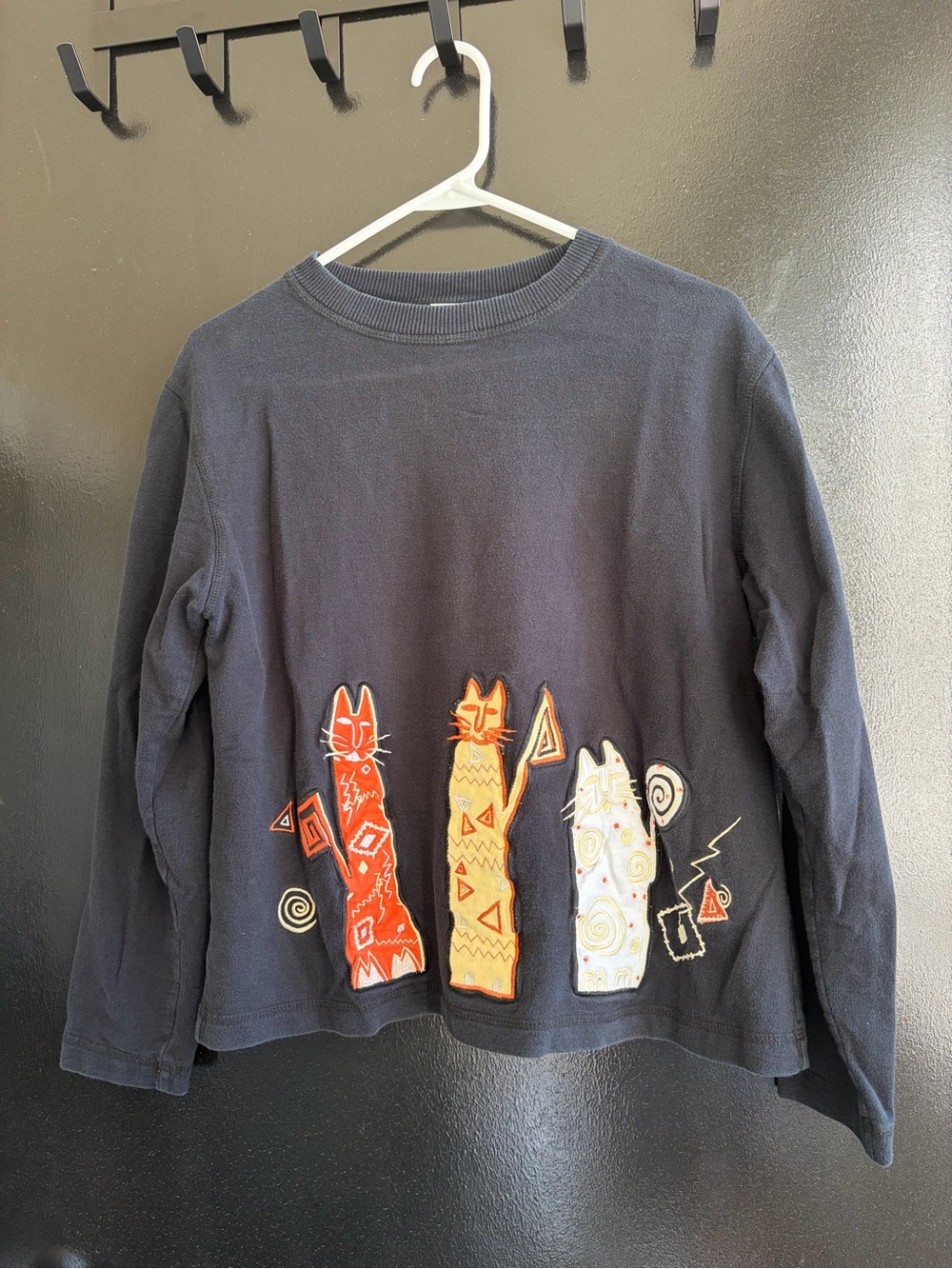 Onque Casuals Cat Long Sleeve
